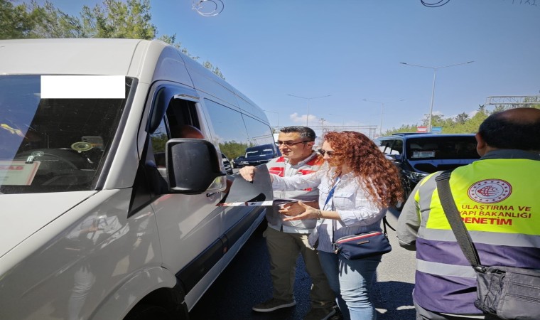 Antalyada kurallara uymayan tur ve transfer servislerine 392 bin TL ceza