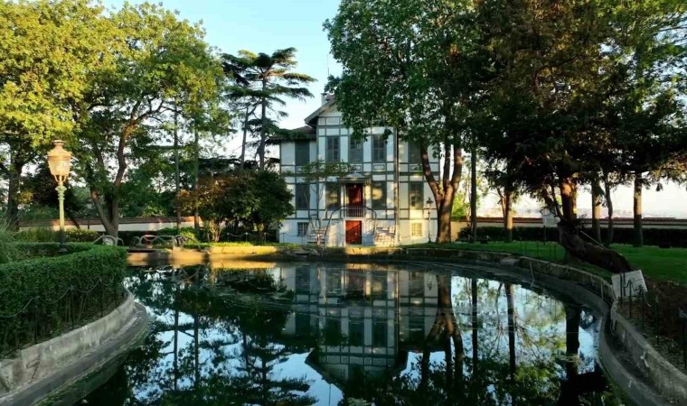 Yıldız Sarayını 1 haftada 40 bine yakın kişi ziyaret etti