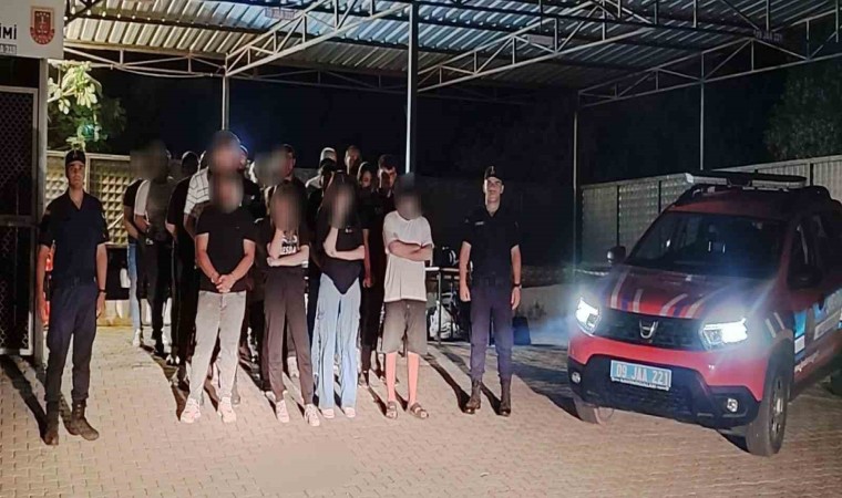 Didimde 57 düzensiz göçmen yakalandı