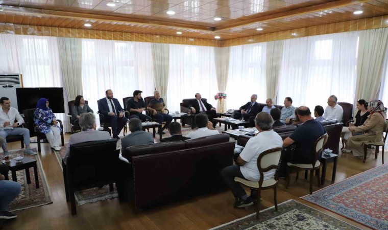 Rektör Hacımüftüoğlu: “Atatürk Üniversitesinin geleceğini hep birlikte şekillendireceğiz”