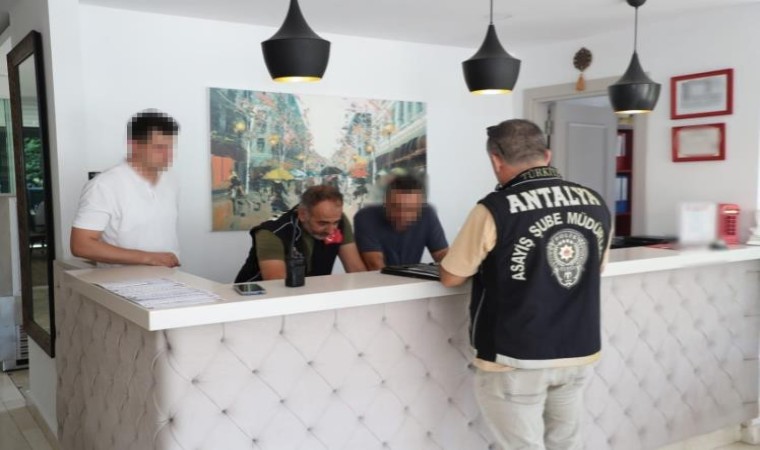 Antalyada günübirlik kiralanan evlerin denetimi yapıldı