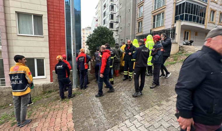 sinopta istinat duvari coktu bina tahliye edildi 2 1727168424