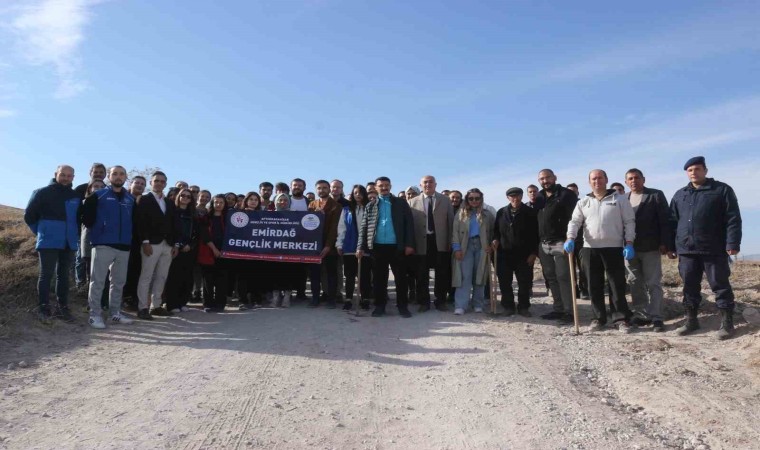 101.nci yıla özel 101 genç fidan dikti