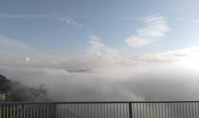 İstanbul Boğazında sis etkili oluyor