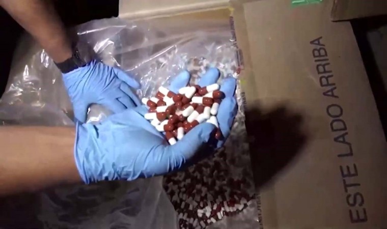 İstanbulda düzenlenen operasyonlarda 395 kilogram uyuşturucu ele geçirildi