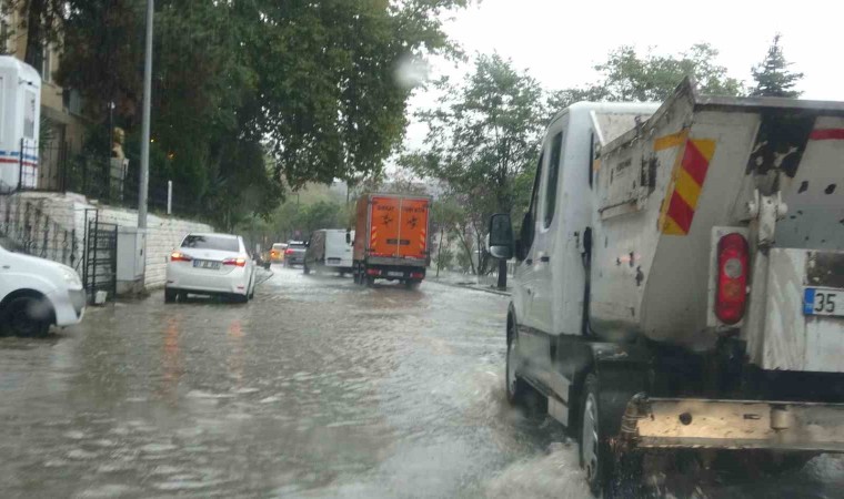 Zonguldakta aşırı yağışlar hayatı olumsuz etkiledi