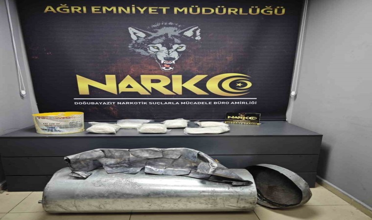 Ağrıda tırın su tankına gizlenmiş 7 kilo metamfetamin ele geçirildi