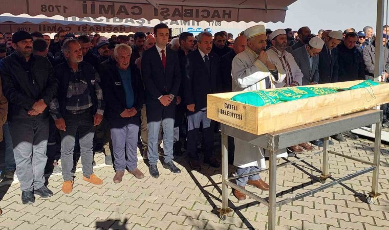 Rizedeki heyelandan hayatını kaybeden şahıs son yolculuğuna uğurlandı