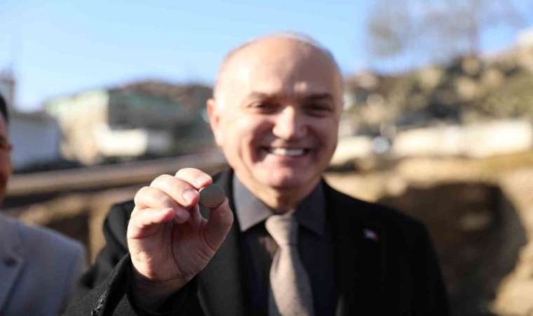 Roma dönemine ait tiyatro bileti Düzcede bulundu