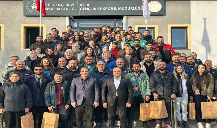Ağrıda, antrenörlerle planlama ve değerlendirme toplantısı yapıldı