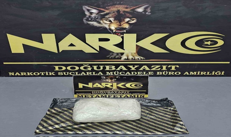 Ağrıda zehir tacirlerine göz açtırılmıyor