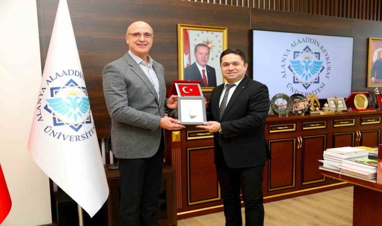 Alanya belediyesi ve ALKÜden çevre dostu proje