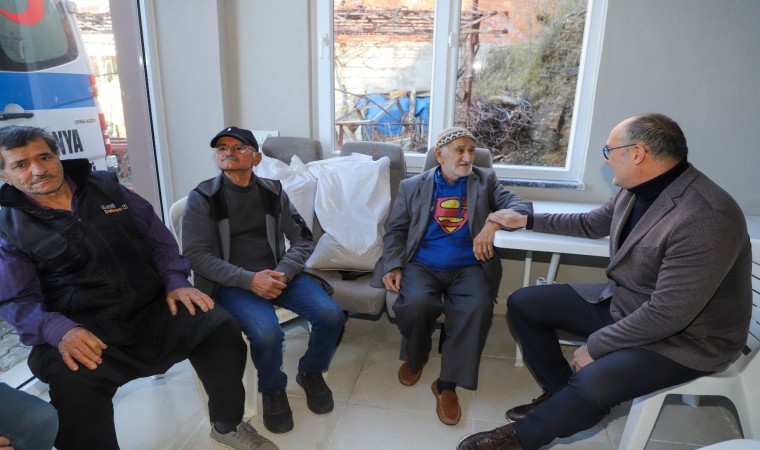 Alanya Belediyesinin evde bakım hizmetleri devam ediyor