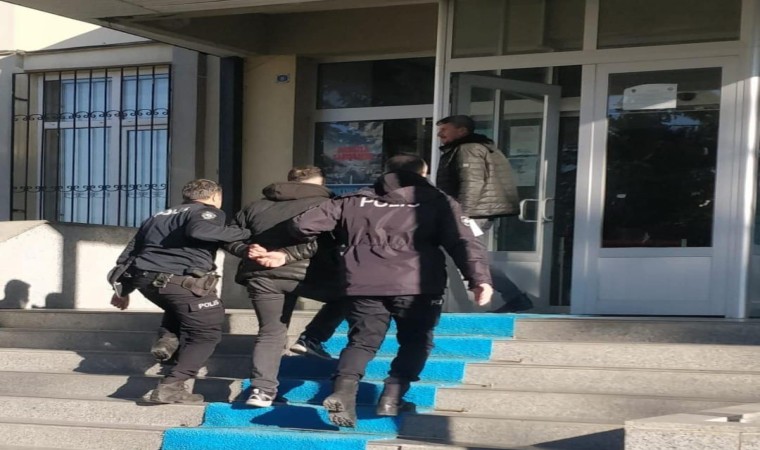 Aranan şahıs, yurt dışına kaçamadan yakalandı