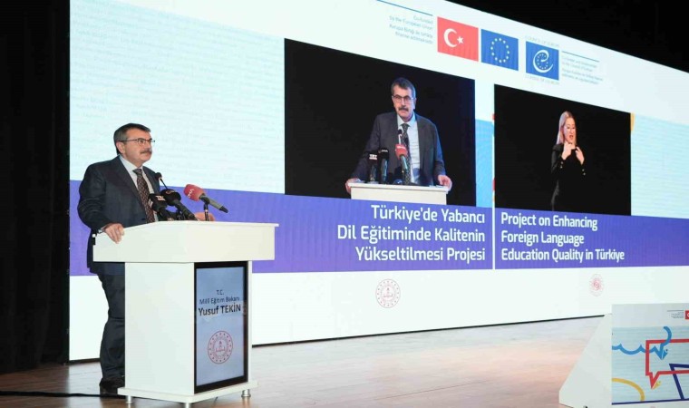 Bakan Tekin: Türkiyedeki yabancı dil öğretiminin de ciddi bir şekilde farklılaşacağına inanıyorum