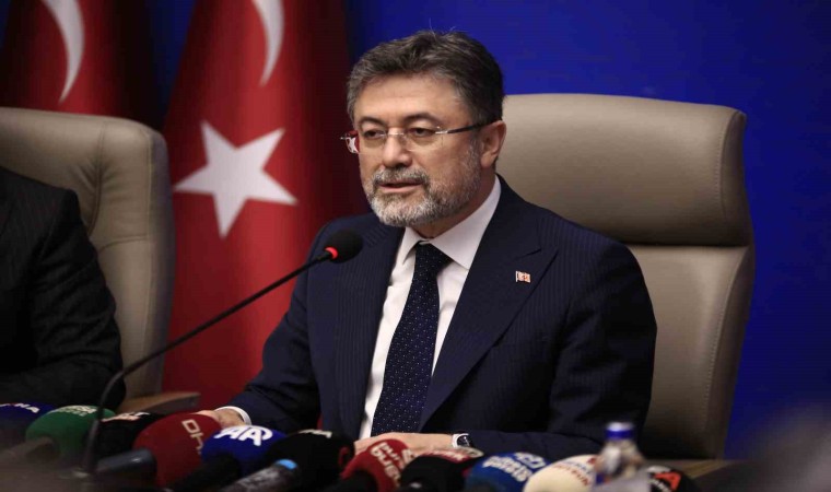 Bakan Yumaklı: Türkiyenin tarımsal üretimi bitti, mahvolduk diyenler en ufak bir analize veya gerçeklik payına sahip değil