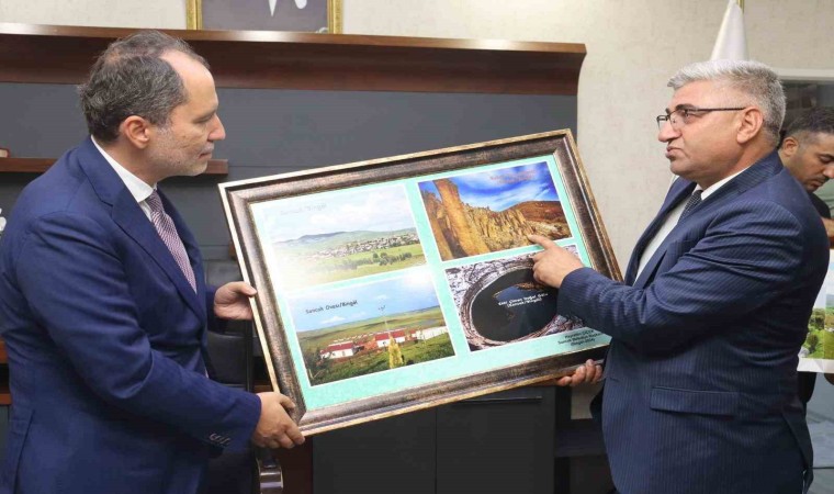 Belediye Başkanı Çiçek, Yeniden Refah Partisinden istifa etti