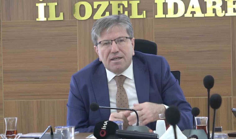 Çankırıda yollar üretilen betonlarla yenilenecek