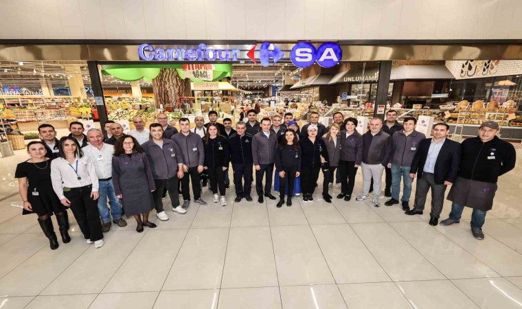 CarrefourSA, 12 Aralık Mağazacılar Gününü 15 bin çalışanı ile kutladı