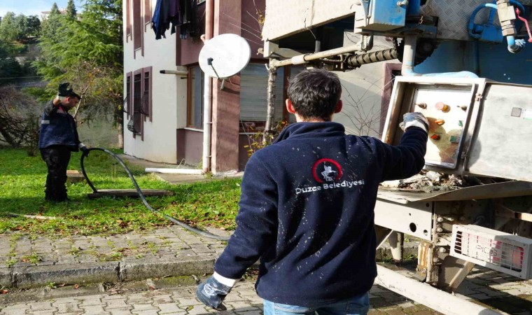 Düzcede su-kanal ekiplerinin zorlu mesaisi