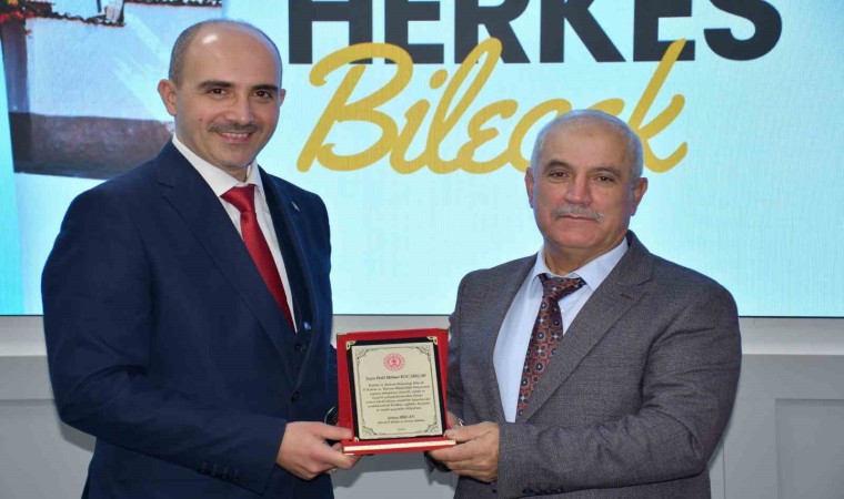 Emekli olan personellere Başarı Belgesi verildi