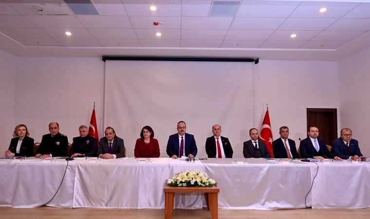 İncirliovada muhtarlar toplantısı gerçekleştirildi