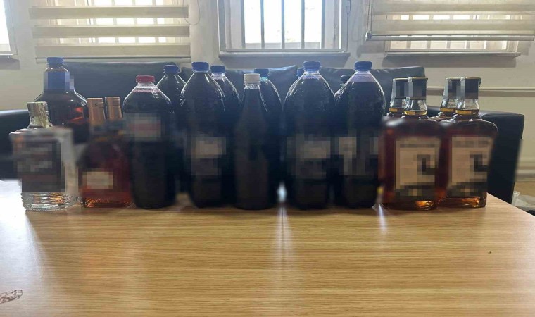 İstanbulda 149 litre sahte alkol ele geçirildi