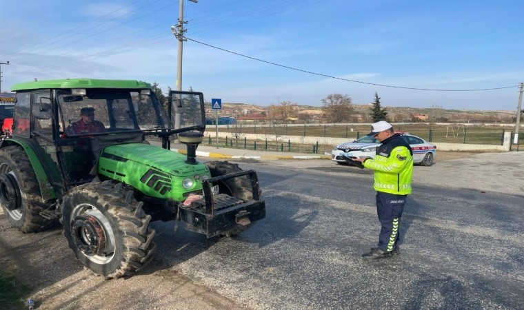 Kırklarelinde trafik denetimi: 127 araç trafikten men edildi
