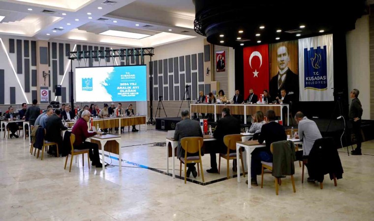 Kuşadası Belediye Meclisi yılın son toplantısını yaptı