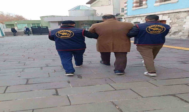 Kütahyada aranan 103 şahıs yakalandı