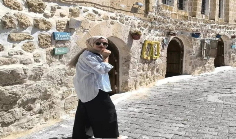 Mardinde minibüsün çarptığı öğretmen hayatını kaybetti