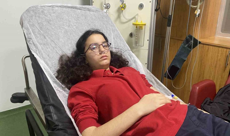 Orduda 18 öğrenci gıda zehirlenmesi şüphesiyle hastanelik oldu