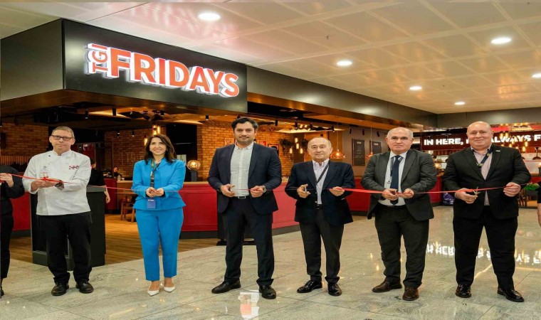 Sabiha Gökçende TGI Fridays açıldı