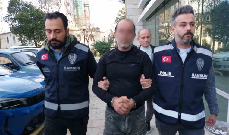 Samsunda 2 kardeşi miras yüzünden tabancayla vurduktan sonra evinde cephanelik ele geçen enişte adliyeye sevk edildi