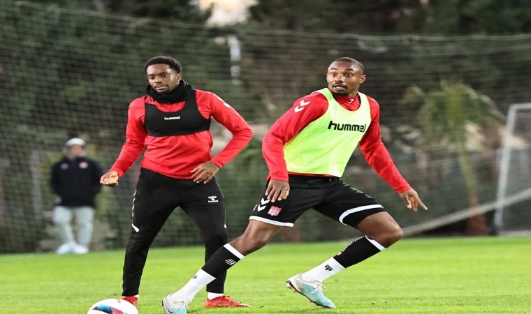 Sivasspor, Antalyada güç depoluyor