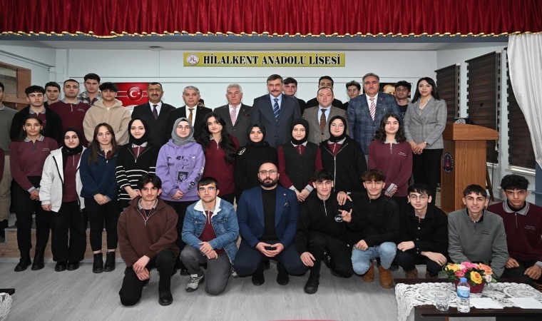 Tecrübelerini öğrencilere anlattı