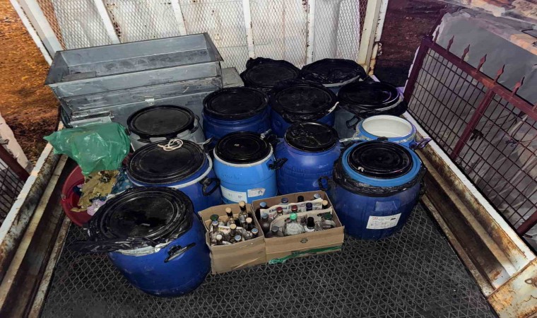Tekirdağda 400 litre kaçak şarap ele geçirildi