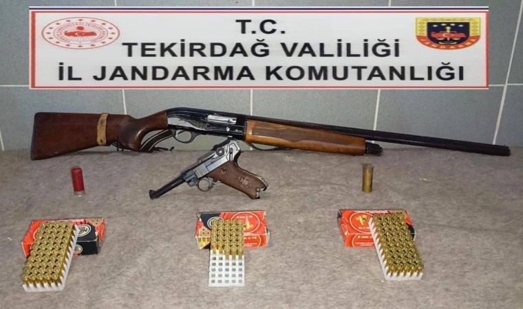 Tekirdağda jandarma operasyonlarında ruhsatsız silahlar ele geçirildi