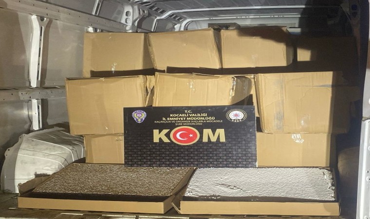 TEMde durdurulan araçtan 891 bin kaçak makaron ele geçirildi