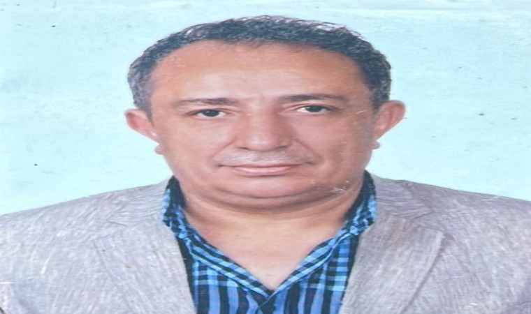 Tıra çarpan minibüs sürücüsü hayatını kaybetti