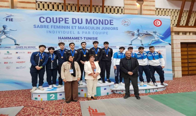 Türkiye Genç Erkek Kılıç Takımı, Tunusta şampiyon oldu