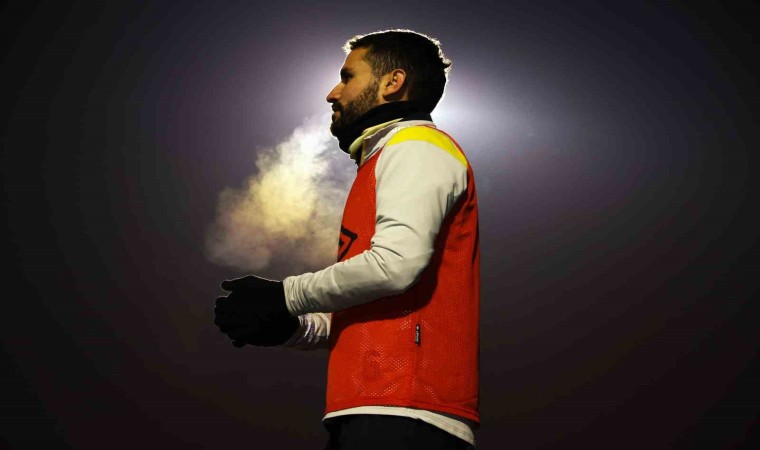 Türkiyenin en kariyerli futbolcusu Elazığda