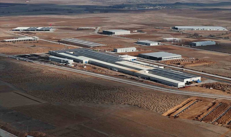 Türkiyenin ilk raylı OSBsinde fabrikalar yükseliyor