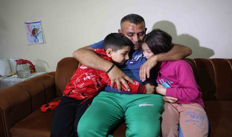 Vefakar babanın görüntüleri Türkiyenin içini ısıttı: Zor; ama başka şansım yok