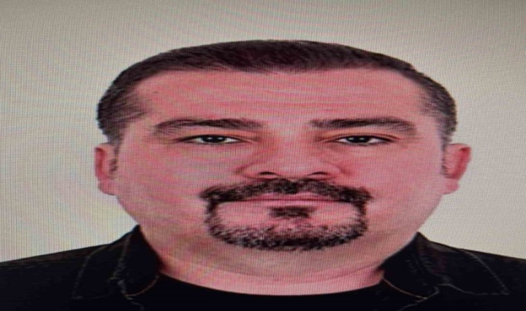 Yenidoğan çetesi soruşturmasının kilit isimlerinden Ali Dirikin sahte ehliyetle yakalandığı ortaya çıktı