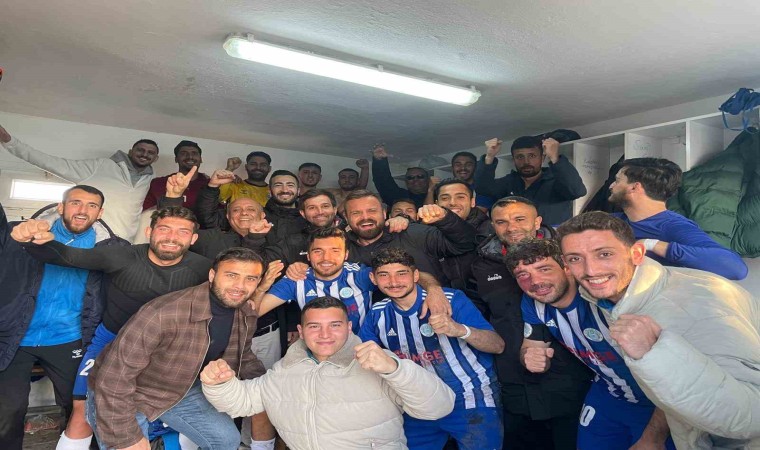 Aliağa Helvacı Spor liderlik koltuğuna oturdu