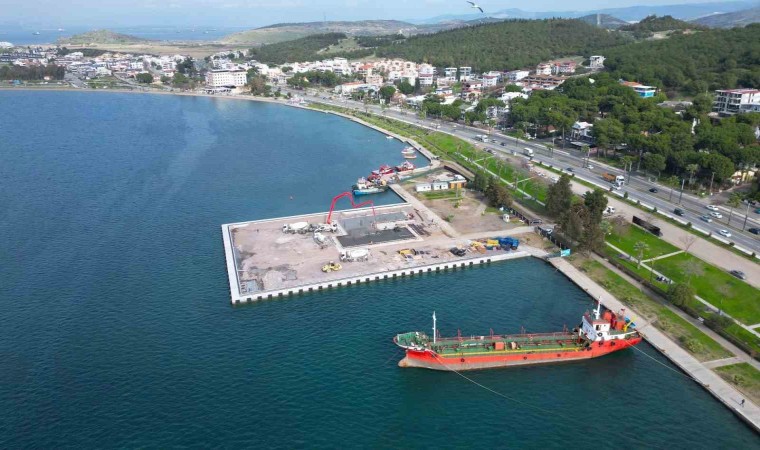 Aliağa Yolcu İskelesinde sona doğru