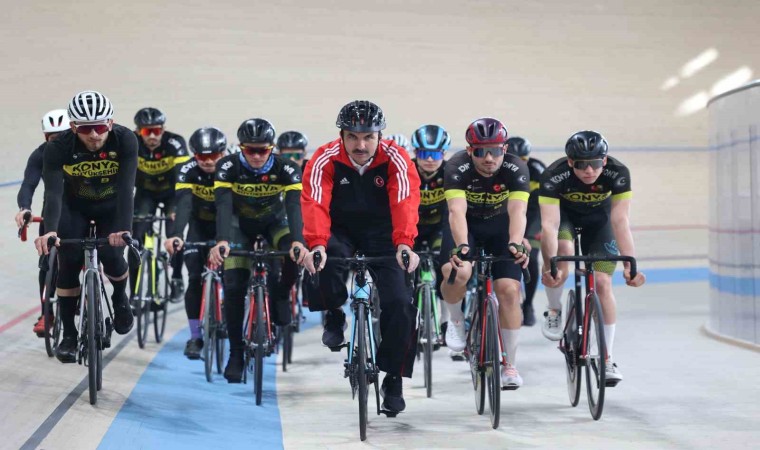 Başkan Altay: “Konyanın sporla ve bisikletle anılması için yoğun bir şekilde çalışmaya devam edeceğiz”