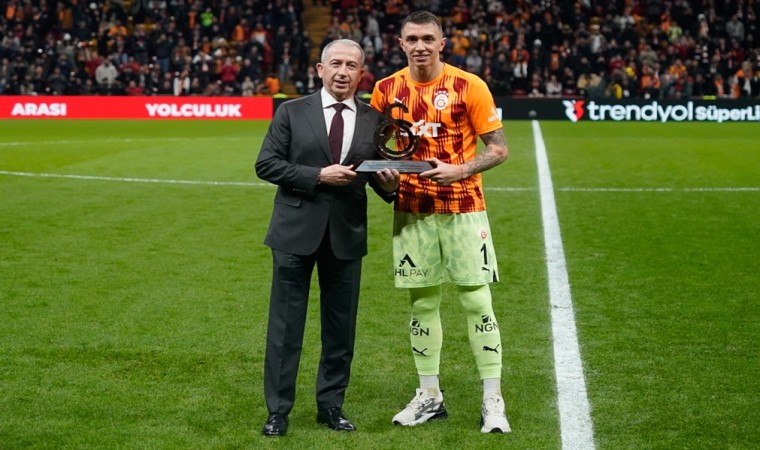 Fernando Muslera, Galatasarayın ligde en çok forma giyen oyuncusu oldu