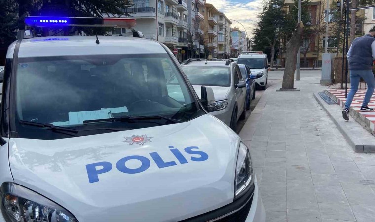 Karamanda yalnız yaşayan vatandaş evinde ölü bulundu